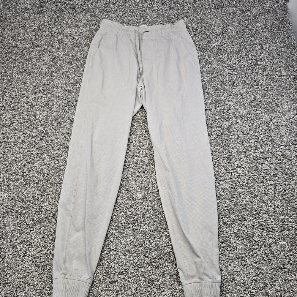 Lululemon Abc Jogger Ventlight Mem Size Small 29" Inseam  Tan